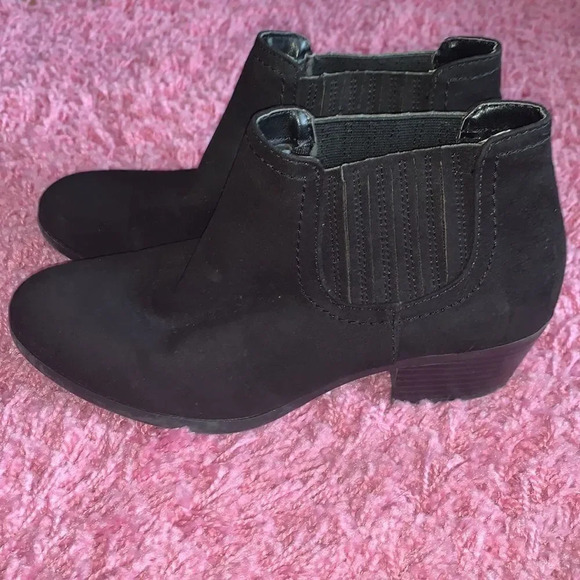 American Eagle Ankle Booties  - Picture 3 of 6